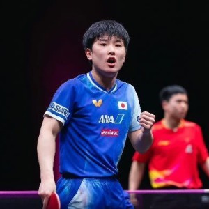 乐竞体育官方入口-张本智和一家，离开日本，远赴德国谋求发展！球迷：日乒经济压榨|张本宇|洛杉矶奥运会|张本美和|训练|俱乐部_新浪体育_新浪新闻